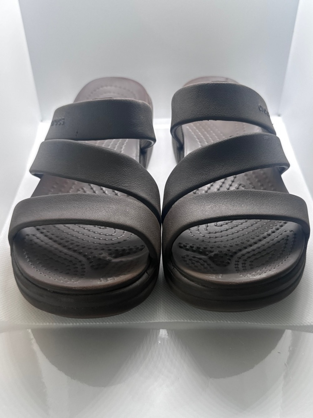 CROCS Monterey Strappy Brown Slip-On Sandals Comfort Fashion Lightweight Comfort